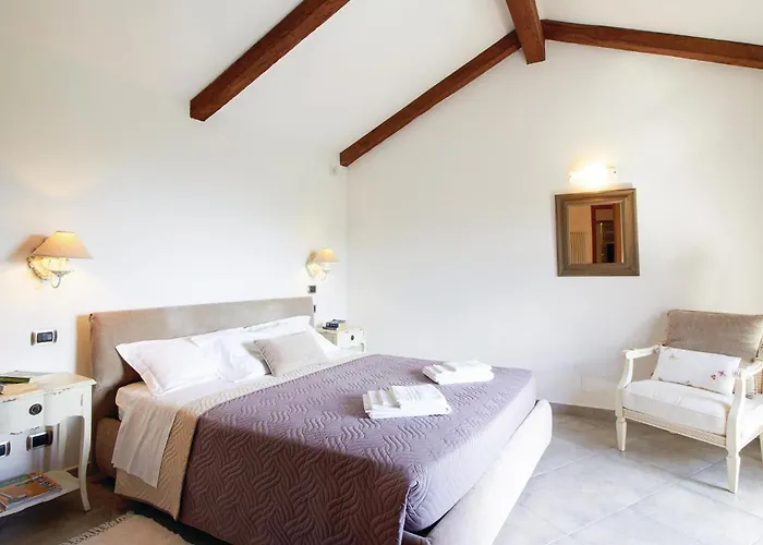 Casa Castelli Feriehus *